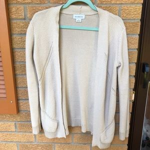 Liz Claiborne tan knitted cardigan